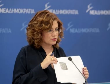Μ. Σπυράκη για ΣΥΡΙΖΑ-ΑΝΕΛ: Βιώνουμε το πιο «μαϊμού» διαζύγιο που έχουμε ζήσει ποτέ